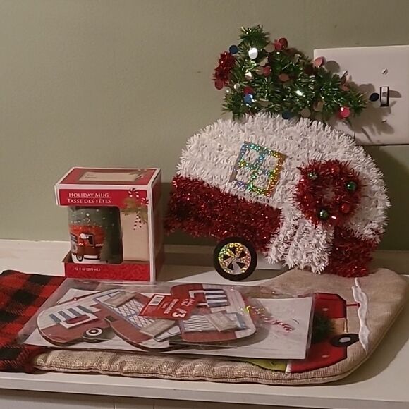 Christmas Camper Bundle - Picture 1 of 6